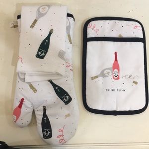 Kate Spade oven mitt, towel and hot pan holder